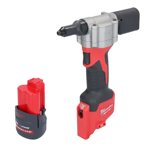 Milwaukee M12 BPRT-251 Akku Blindnietgerät 12 V - Kabelloses Blindnietgerät mit 12 V und 2,5 Ah Akku für flexibles Arbeiten, ideal für professionelle Anwendungen. Hohe Effizienz und Benutzerfreundlichkeit.