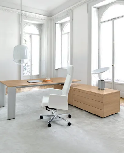 Frezza Eckschreibtisch aus Holzfurnier - Moderner Eckschreibtisch mit einer Breite von ca. 100/70 cm und einer Länge von ca. 200/200 cm. Ausgestattet mit 3 Schubladen und Regalen, ideal für ein aufgeräumtes Arbeitszimmer. Montage ist nicht erforderlich.