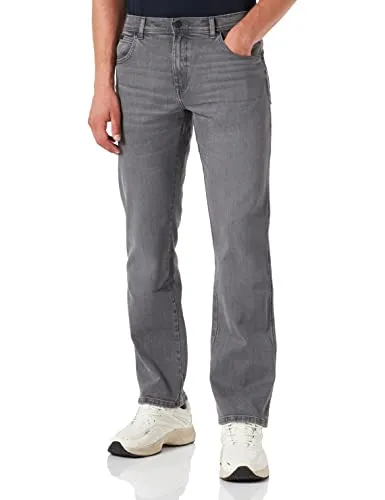Wrangler Herren-Jeans Texas, Regular Fit, Straight Leg - Moderne Wrangler-Jeans für Herren mit bequemer Passform und geradem Bein, ideal für jeden Anlass. Hergestellt aus hochwertiger Baumwolle für optimalen Tragekomfort. Pflegeleicht und langlebig, perfekt für den täglichen Einsatz.