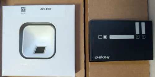 eKey xLine Fingerprintset für Unterputzmontage von ekey