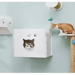 CatS Design Kletterwand für Katzen - Stabiler Wandkratzbaum in Weiß - Kratzbäume in hochwertiger Verarbeitung, ideal für große Katzen. Mit abnehmbarer Kratzmatte und Liegekissen bietet dieser Wandkratzbaum Komfort und Spielspaß.