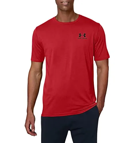 Under Armour Herren T-Shirt Sportstyle Left Chest rot M (48/50) - Trainingsbekleidung aus 60% Baumwolle, ideal für Fitness und Freizeit, pflegeleicht mit Maschinenwäsche bei 30° C.