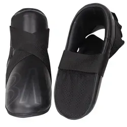 BAY-Sports Fußschutz Kickboxen B-Kick Fußschützer Kampfsport Fußschoner Blackkick, Für Kinder und Erwachsene, XXS - XXL, Safety, mit Zehentasche schwarz S