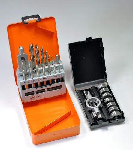 PROJAHN Gewinde-Bundle 8tlg. + 15tlg. M3-M12 von PROJAHN