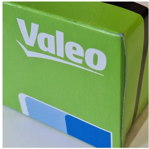 Valeo Wärmetauscher 811500, Innenraumheizung - Autoteile, sorgt für eine zuverlässige Heizleistung und angenehme Temperaturen im Fahrzeuginnenraum.