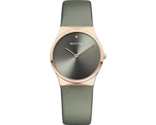 BERING Damen Uhr Quarz Movement - Classic Collection mit Saphirglas 12130-667 - Elegante Armbanduhr für Damen mit kratzfestem Saphirglas und zeitlosem Design, ideal für jeden Anlass. Wasserdicht bis 3 ATM und aus hochwertigem roségold IP-plated Edelstahl gefertigt.