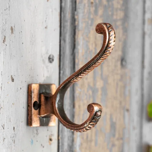 Garderoben Rot von Antikas