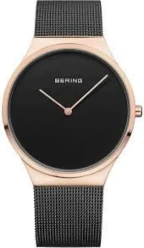 BERING Classic Collection Quarz Uhr 12138-166 - Armbanduhr für Damen, elegant mit kratzfestem Saphirglas und hochwertigem roségold IP-plated Edelstahl, 3 ATM wasserdicht – ideal für stilbewusste Träger.