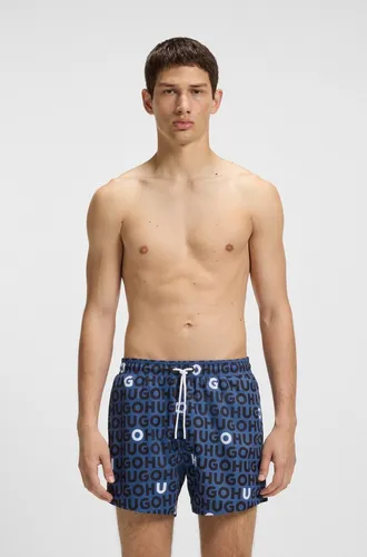 HUGO Badehose TORTUGA mit Allover-Logoschriftzug blau XXL - Herren-Bademode, sportliche Badehose aus schnell trocknendem Microfaser-Material, ideal für den Strand oder Pool mit elastischem Bund und Kordelzug.