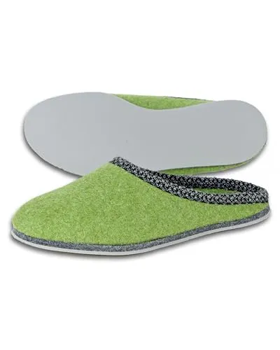 Pantoffelmann Filzpantoffeln aus 70% Wollfilz - Hausschuhe aus 70% Wollfilz, atmungsaktiv und komfortabel, ideal für warme Füße und sicheren Halt dank rutschfester Gummisohle.