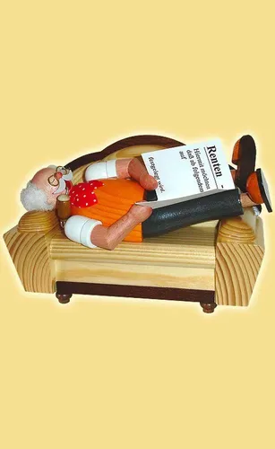 Räuchermann Ruheständler 20cm – Traditionelle Rauchfigur aus Holz - Traditioneller Räuchermann mit einer Höhe von 20cm, ideal für Wohnzimmer oder Küche. Hergestellt in Deutschland, bringt er festliche Stimmung und ein einzigartiges Design in Ihr Zuhause.