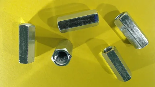 Dresselhaus Schrauben & Muttern von Dresselhaus