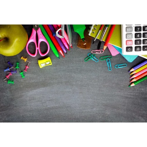 CoverYourDesk Schreibtischunterlage - Hochwertiges Schreibtischmaterial - Die CoverYourDesk Schreibtischunterlage (21557399) bietet eine großzügige Fläche für Ihren Arbeitsplatz und schützt gleichzeitig die Oberfläche. Ideal für ein organisiertes und stilvolles Büro.
