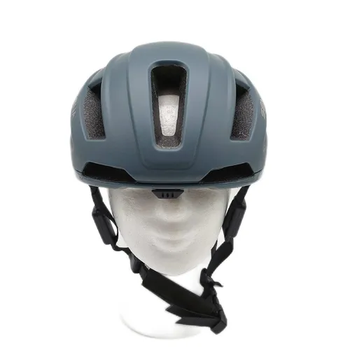Sena Bike C1 Bluetooth Helm M - Fahrradhelm mit integriertem Bluetooth-Kommunikationssystem für bis zu 4 Fahrer, ideal für gemeinsame Radtouren. Mit eingebautem Rücklicht für erhöhte Sichtbarkeit und bis zu 10 Stunden Sprechzeit.