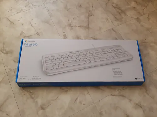 Produktbild Microsoft Wired 600 QWERTZ Tastatur PC Deutsch USB Grau