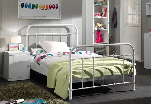 VIPACK Kinderbett Newyork, weiß, 95x210 cm - Hochwertiges Metallbett für Kinderzimmer, inklusive Lattenrost und sicherer Konstruktion für eine stilvolle und langlebige Nutzung.