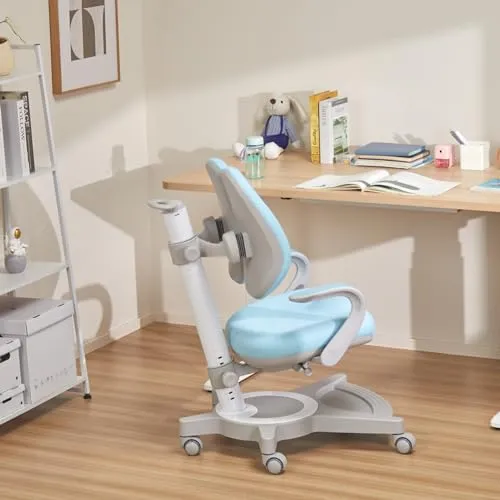 Kinderschreibtischstuhl Partille - Ergonomischer Kinder Drehstuhl in Hellblau - Bürostuhl für Kinder, höhenverstellbar mit leichtgängigen Rollen für einfache Bewegung und optimalen Sitzkomfort, ideal für das Kinderzimmer.