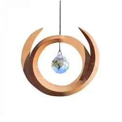 mitienda Fensterdekoration aus Holz mit Kristall von mitienda