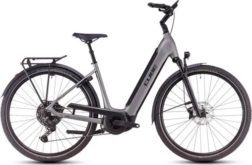Cube E-Bikes bis 2500 Euro von CUBE