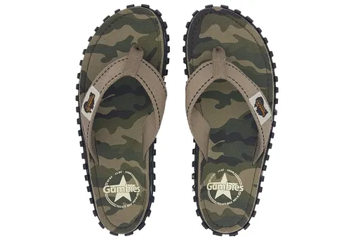 Gumbies Original in Camouflage T-Strap-Zehentrenner aus recycelten Materialien hergestellt, stabile Gummisole