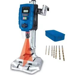 scheppach DP60 SE Tischbohrmaschine mit Digitaldisplay und Laser - Tischbohrmaschine mit 900W Leistung und präzisem Digitaldisplay, ideal für präzise Bohrarbeiten in Holz und Metall. Inklusive Bohrerset für sofortigen Einsatz.