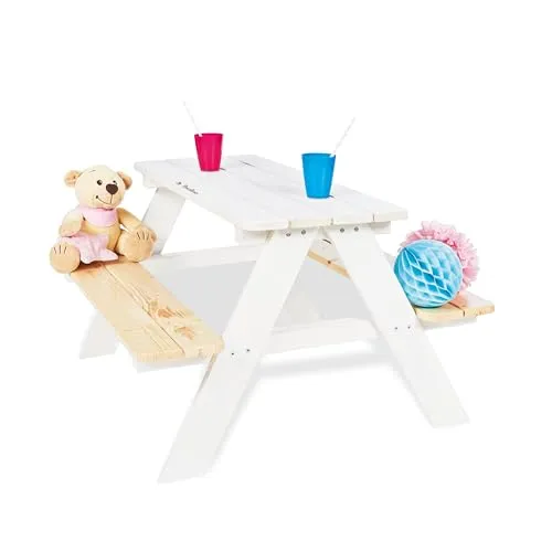 Pinolino Kindersitzgarnitur 'Nicki für 4', weiß, 90 x 79 x 50 - Beistelltische fürs Kinderzimmer, stabile Sitzgruppe aus massivem Nadelholz, ideal für 4 Kinder, perfekt als Geschenk zum Geburtstag oder Ostern.