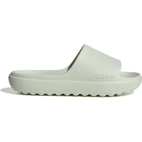 ADIDAS Herren Badeslipper Lumia Adilette - Komfortable Badeschuhe - Badeschuhe mit weichem Futter für ultimativen Komfort und schnell trocknendem Synthetik-Obermaterial, ideal für Pool und Freizeit.