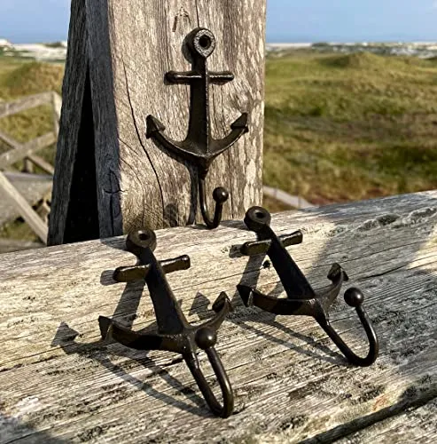 Garderoben Braun von LB H&F LILIENBURG