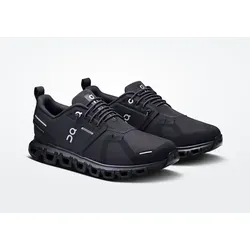 On Cloud 6 WP Damen Freizeitschuhe - Schwarz - 7,5 - Sneaker mit wasserdichtem Obermaterial, ideal für aktive Frauen, die Stil und Komfort suchen.