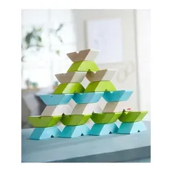 HABA 305458 - 3D-Legespiel Varius, 21 Steine - Holzspielzeug für kreative Köpfe: Das 3D-Legespiel Varius fördert Feinmotorik und räumliches Denken mit 21 bunten Steinen für unendliche Bauvariationen.