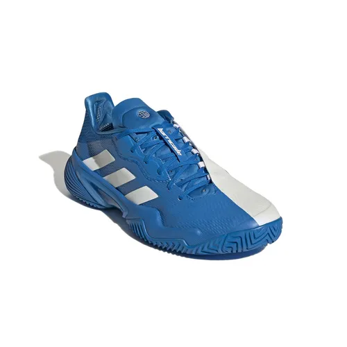 adidas Barricade Allcourt Tennisschuhe für Herren - Stabil und umweltfreundlich - Stabiler Tennisschuh aus recycelten Materialien, ideal für Sand- und Hartplätze. Unterstützt von adidas Athleten und sorgt für optimalen Sitz dank innovativem Schnürsystem und dämpfender Bounce Zwischensohle.