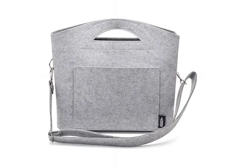 Tanndesign Wickeltasche mit Wickelunterlage - Wickeltasche aus grauem Filz, inklusive praktischer Wickelunterlage für unterwegs, ideal für moderne Eltern.