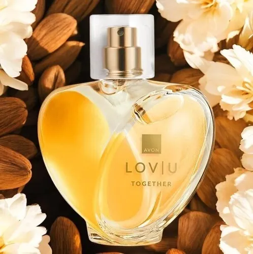 AVON LOV U Together Eau de Parfum Spray - Damendüfte mit blumig-orientalischem, fruchtigem Duft, der die Liebe entfacht und bis zu 8 Stunden hält. Ideal für romantische Momente voller Leichtigkeit.