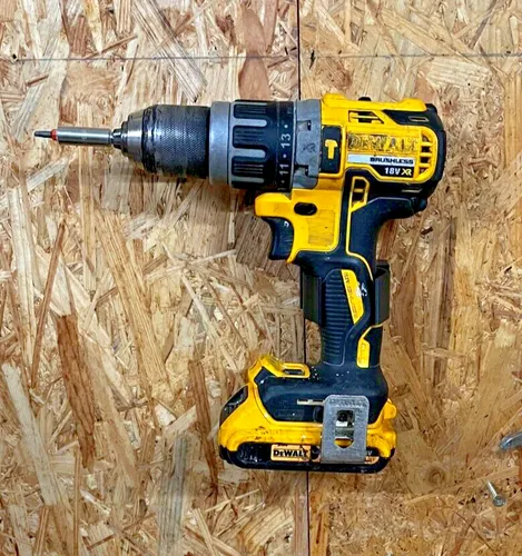DeWalt Akku-Schrauber Wandhalterung Wandhalter Halter von DeWalt