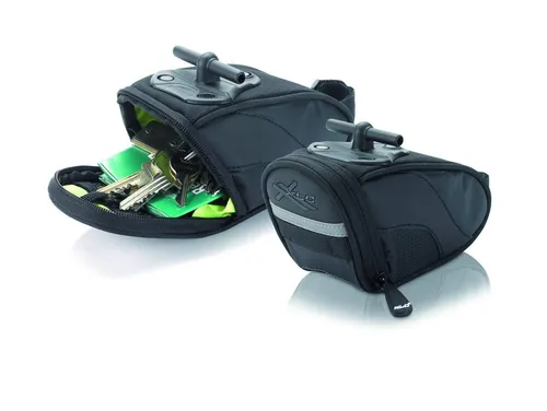 XLC Satteltasche BA-S44 in Anthrazit 1,6-1,8ltr - Praktische Satteltasche für Fahrräder, ideal für die sichere Aufbewahrung von Kleinigkeiten. Robustes Material und kompakte Größe sorgen für einen zuverlässigen Einsatz auf jeder Fahrt.