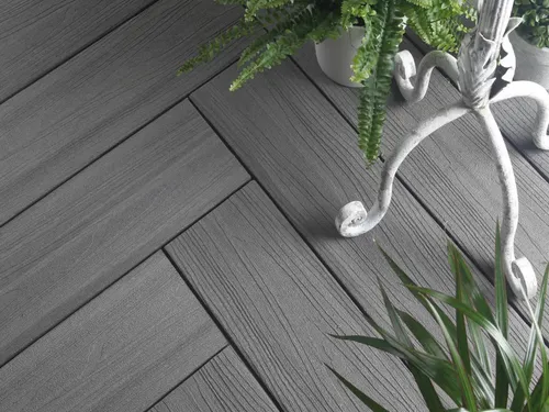 Fiberdeck | 3 m | Ocean Grey 23 mm Terrassendiele WPC, Massivprofil Hartkappenschicht, Multicolor Grau, Rutschfest Splitterfrei, Waveprofil Holzmaserung, Clipmontage