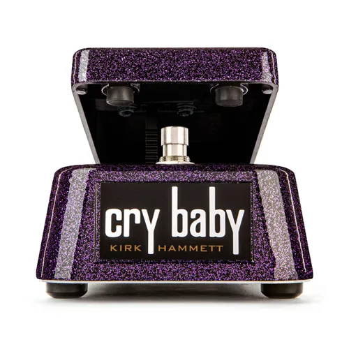 Dunlop KH95X Kirk Hammett Collection Cry Baby Wah - Signature Wah-Pedal von Metallicas Kirk Hammett, basierend auf seinen persönlichen Cry Baby Rack Wah Settings, im einzigartigen Purple Sparkle Design für authentischen Wah-Sound.