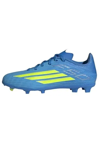 adidas Unisex Kinder F50 League Fußballschuhe, Lucid Ray Blue/Team Solar Yellow - Sportliche Fußballschuhe mit regulärer Passform und Schnürsenkeln. Ideal für den Einsatz auf festem Untergrund, sorgt für optimalen Halt und ein gutes Ballgefühl.