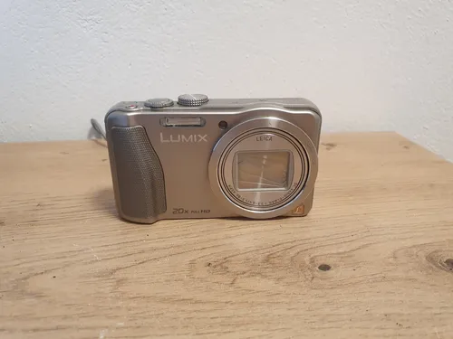 Panasonic LUMIX DMC-TZ36 16.1MP Digitalkamera - Silber