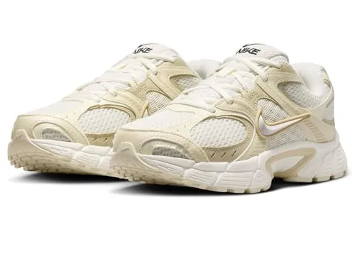Nike Sportswear V5 RNR SE Sneaker beige 39 EU - Sportlicher Sneaker in elegantem Beige mit atmungsaktivem Obermaterial. Ideal für aktive Tage, bietet hohe Dämpfung und besten Komfort.