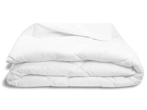 ZOLLNER Microfaserbettdecke 135 x 200 cm - Hochwertige Bettdecke aus 100% Polyester, bis 95 °C waschbar für optimale Hygiene, ideal für erholsamen Schlaf in Schlafzimmer, Gästezimmer oder Kinderzimmer.