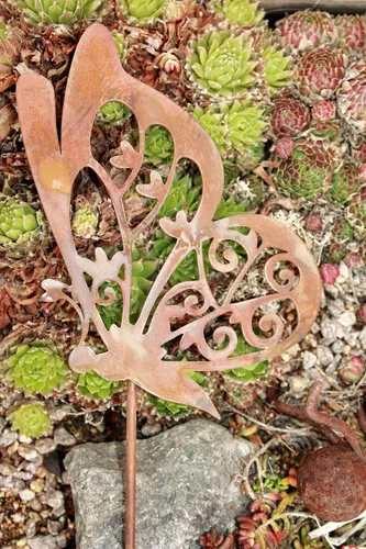 Metall Rost Deko Schmetterling auf Stab | Gartendeko Vintage | Frühlingsdeko