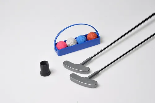 Minigolf Set 3 (= 2 Schläger, 4 Anlagenbälle mit Körbchen, 2 Sauger)