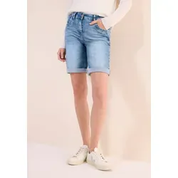 Bekleidung von CECIL