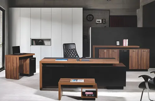 Bürotisch Set 4tlg Holz Schwarz – Komplettbüro - Elegantes 4-teiliges Büromöbel Set in Schwarz, bestehend aus Schreibtisch, Couchtisch und Kommode. Ideal für effizientes Arbeiten im Büro, mit robustem Holz und moderner Optik.