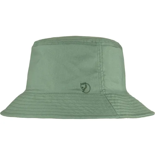 Fjällräven Herren Reversible Bucket Hat in Patina Green-Dark Navy, S/M - Wendbarer Eimerhut für Trekking, vielseitig und stylisch für Outdoor-Abenteuer.