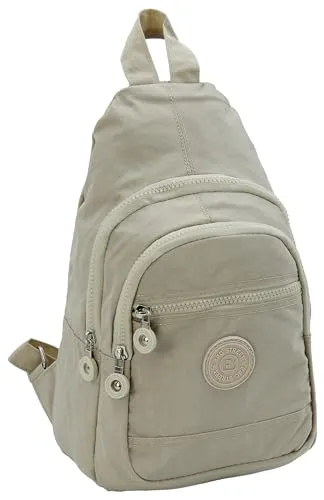 CF CATTERFELD Damen City-Rucksack - Ultraleichter Nylon Daypack in Beige - Leichter Damen City-Rucksack mit nur 250 g. Vielseitig tragbar als Sidebag oder Mini Daypack, ideal für die Freizeit oder beim Radfahren. Praktische Fächer und zeitloses Design für optimalen Komfort.
