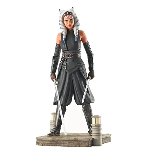 Diamond Select Star Wars Mandalorian S2 Statue Ahsoka Tano 1/7 Maßstab - Model Statuen, detailreiche Nachbildung von Ahsoka Tano, perfekt für Sammler und Star Wars Fans.