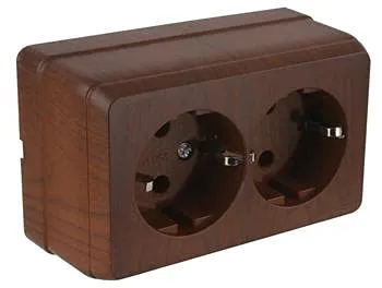 Mutlusan Aufputz Steckdose 2fach Walnussfarben IP20