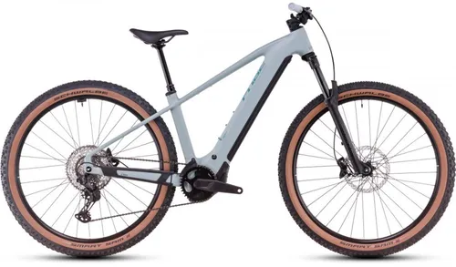 Cube Reaction Hybrid Race 800 2025 von CUBE